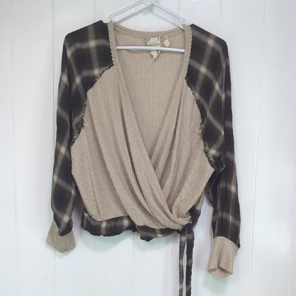 Blu Pepper Beige Knit Wrap Blouse with Brown Plaid Sleeves